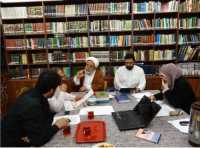 ﻿فنلاند، هینسکی  جلسه تدوین کتب درسی مدارس اسلامی
در حضور استاد و مشاوره با ایشان