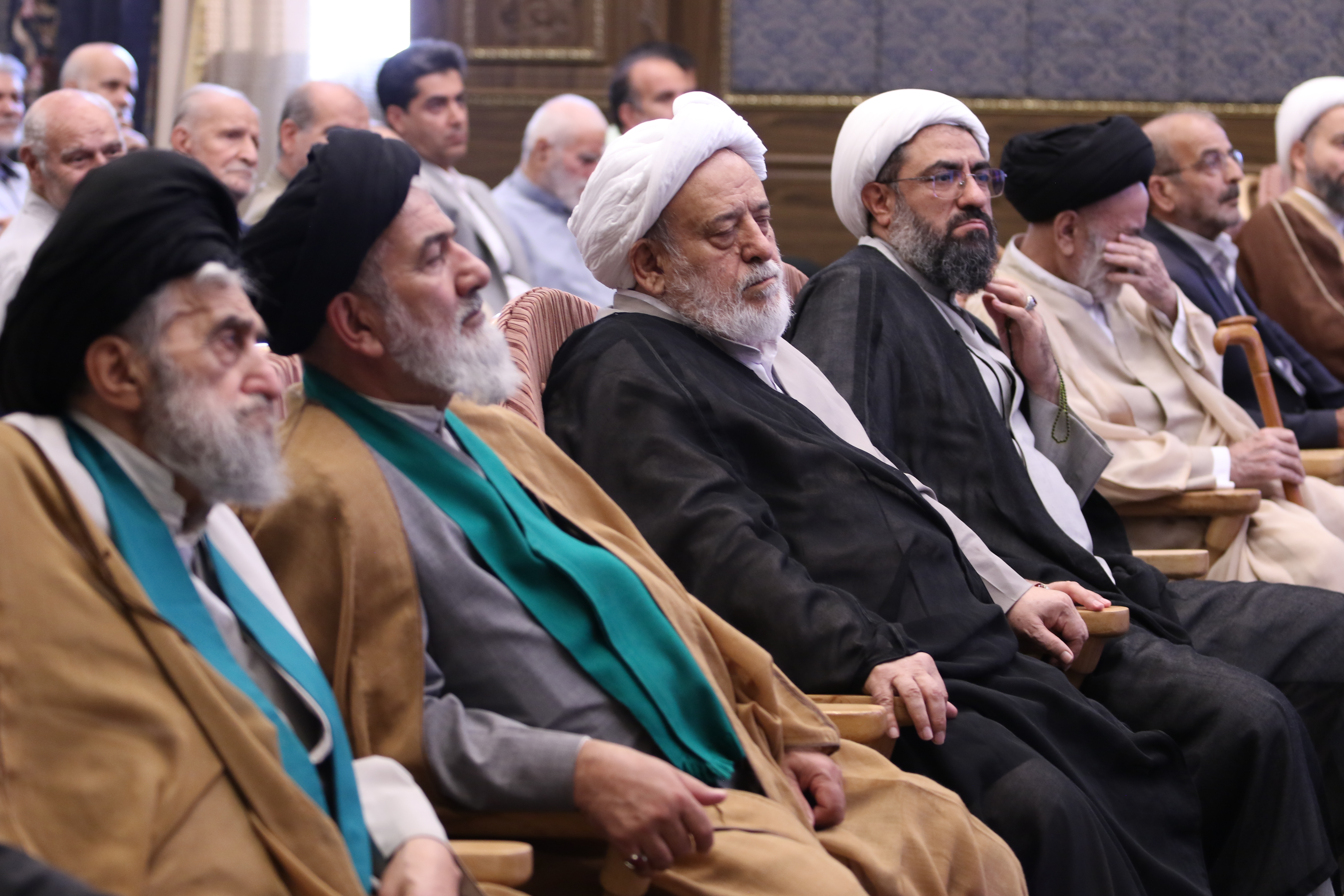 آیین پاسداشت استاد حسین انصاریان و رونمایی از «بهشت عارفان» در همدان