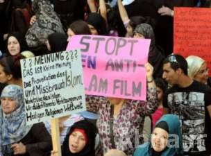 تظاهرات مسلمانان آلمان علیه فیلم موهن و درخواست لزوم جلوگیری قانونی از هتاکی