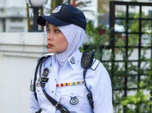   زنان پلیس مسلمان تایلند می توانند حجاب داشته باشند