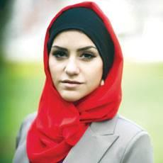 اخراج بانوی مسلمان امریکایی از محل کار به دلیل پوشش اسلامی