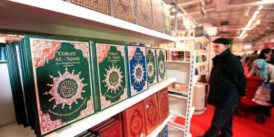 قرآن و کتاب‌های اسلامی در فرانسه؛ همچنان در صدر فروش