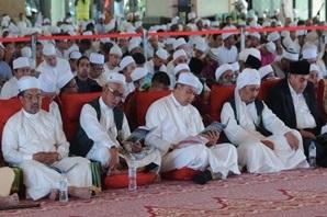  تنظیم ندوة "الإسلام هو دین السلام" في مالیزیا
