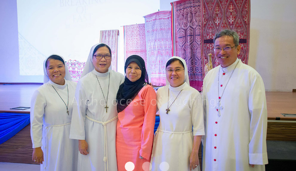  Kuching Catholic centre, Putrajaya mosque hold Ramadan do 