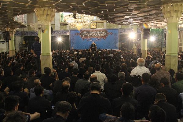 گزارش تصویری/مراسم شب بیست و یکم ماه مبارک رمضان توسط استاد انصاریان - تهران، حسینیه همدانیها