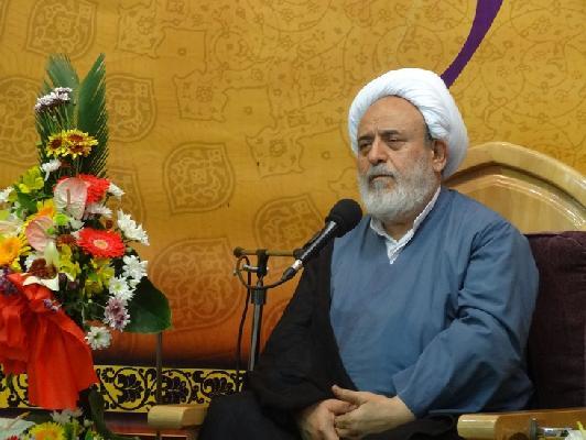 Photos/Lecture by Professor Ansarian on the night of Eid Ghadir