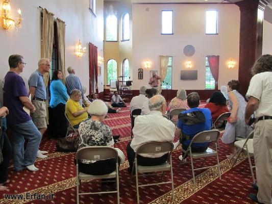 Illinois residents visit Islamic Center to know about Islam