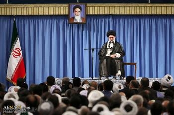 رہبر انقلاب: حج ، مسجد الاقصی کی حمایت اورخطے میں امریکی شرارتوں کا منہ توڑ جواب دینے کی بہترین جگہ 