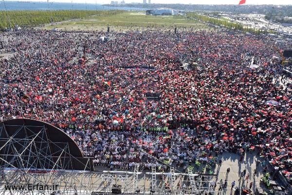 İstanbulun Yeniqapı meydanında 'Böyük Qüds Mitinqi' təşkil edildi