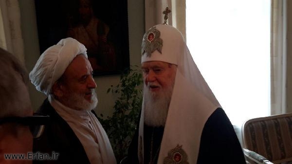 استاد انصاریان در دیدار با اسقف اعظم اوکراین:  دین مبین اسلام با همه ادیان از جمله مسیحیت در صلح و محبت است