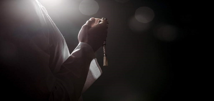 دعای چه کسی مستجاب است؟